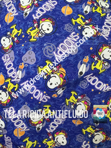 Microfibra Antifluidos Rígido Snoopy astronauta fondo azul
