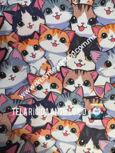Cargar imagen en el visor de la galería, Microfibra Antifluidos Rígido Gatitos tiernos bebés mediano

