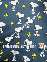 Cargar imagen en el visor de la galería, Microfibra Antifluidos Rígido Snoopy woodstock Zap
