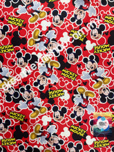 Cargar imagen en el visor de la galería, Microfibra Stretch Antifluidos Mickey fondo rojo orejas
