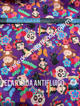 Cargar imagen en el visor de la galería, Microfibra Antifluidos Rígido Frida fondo morado
