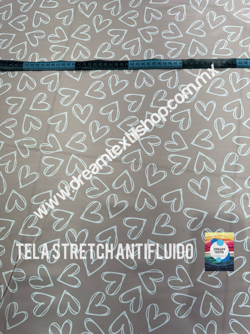 Microfibra Stretch Antifluidos Corazon fondo Beige