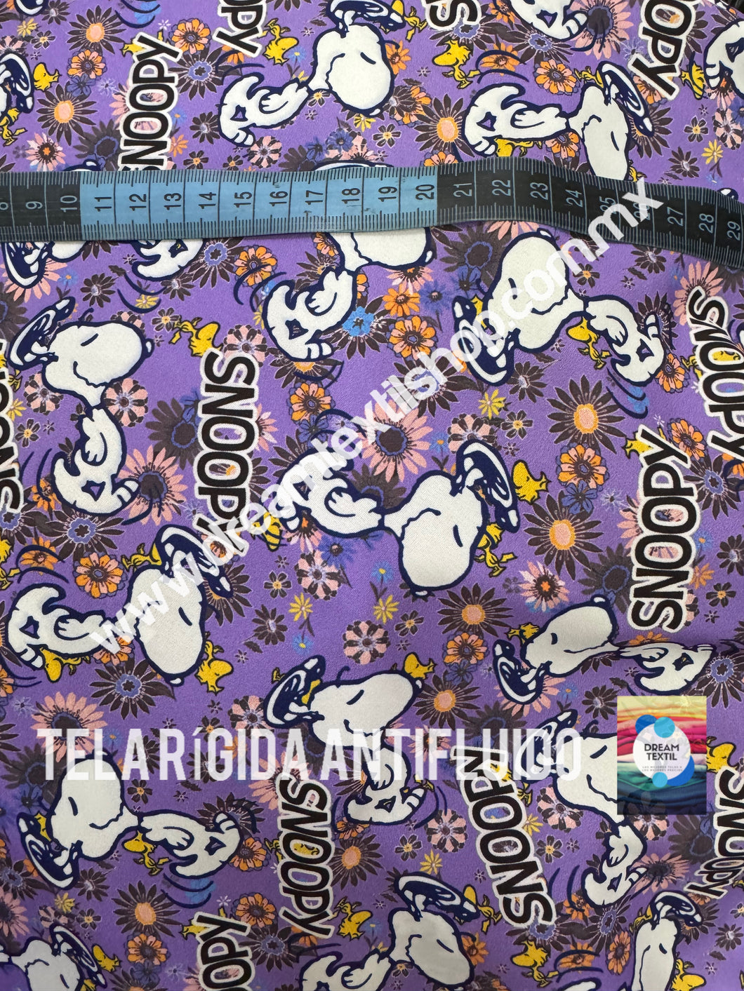 Microfibra Antifluidos Rígido Snoopy fondo lila