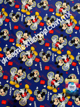 Cargar imagen en el visor de la galería, Microfibra Stretch Antifluidos Mickey smile azul marino
