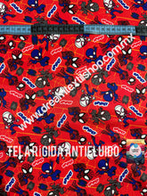 Cargar imagen en el visor de la galería, Microfibra Antifluidos Rígido Spidey y sus amigos rojo
