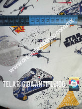 Cargar imagen en el visor de la galería, Microfibra Antifluidos Rígido Starwars fondo blanco

