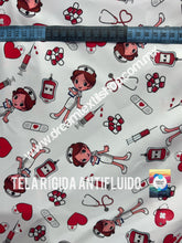 Cargar imagen en el visor de la galería, Microfibra Antifluidos Rígido Medicina Enfermera jeringa fondo blanco
