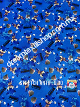 Cargar imagen en el visor de la galería, Microfibra Stretch Antifluidos Sonic fondo azul
