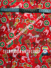 Cargar imagen en el visor de la galería, Microfibra Antifluidos Rígido Grinch nice fondo rojo
