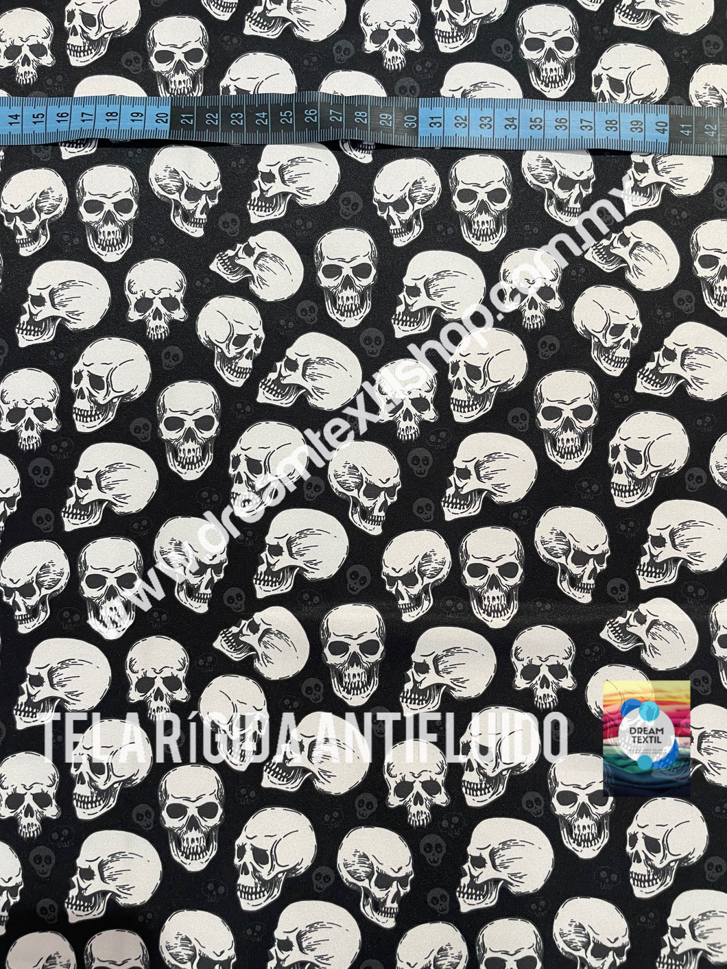 Microfibra Antifluidos Rígido calaveras fondo negro