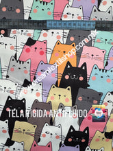 Cargar imagen en el visor de la galería, Microfibra Antifluidos Rigido Gatitos Chill out
