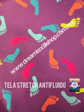 Cargar imagen en el visor de la galería, Microfibra Stretch Antifluidos Pies tie dye fondo morado
