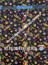 Cargar imagen en el visor de la galería, Microfibra Antifluidos Rígido Tenango fondo negro

