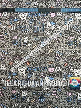 Cargar imagen en el visor de la galería, Microfibra Antifluidos Rígido Dentista smile fondo gris
