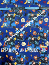 Cargar imagen en el visor de la galería, Microfibra Antifluidos Rígido Harry Potter Fondo Azul Marino
