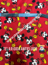 Cargar imagen en el visor de la galería, Microfibra Antifluidos Rígido Mickey fondo rojo
