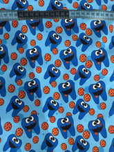 Cargar imagen en el visor de la galería, Microfibra Stretch Antifluidos Dentista Cookie Monster

