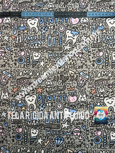 Cargar imagen en el visor de la galería, Microfibra Antifluidos Rígido Dentista smile fondo gris
