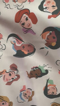 Cargar y reproducir el video en el visor de la galería, Microfibra Antifluidos Rígido Princesas Disney

