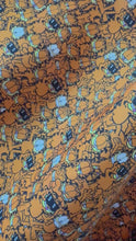 Cargar y reproducir el video en el visor de la galería, Microfibra Antifluidos Rígido Garfield Collage
