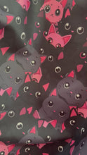 Cargar y reproducir el video en el visor de la galería, Microfibra Antifluidos Rígido Gatitos Black and pink

