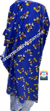 Cargar imagen en el visor de la galería, Polar Mickey Mouse fondo azul
