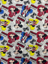 Cargar imagen en el visor de la galería, Minnie gris mo̱o negro
